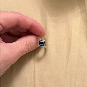 Elegant Silver band with blue stone size 6 Women's Ring